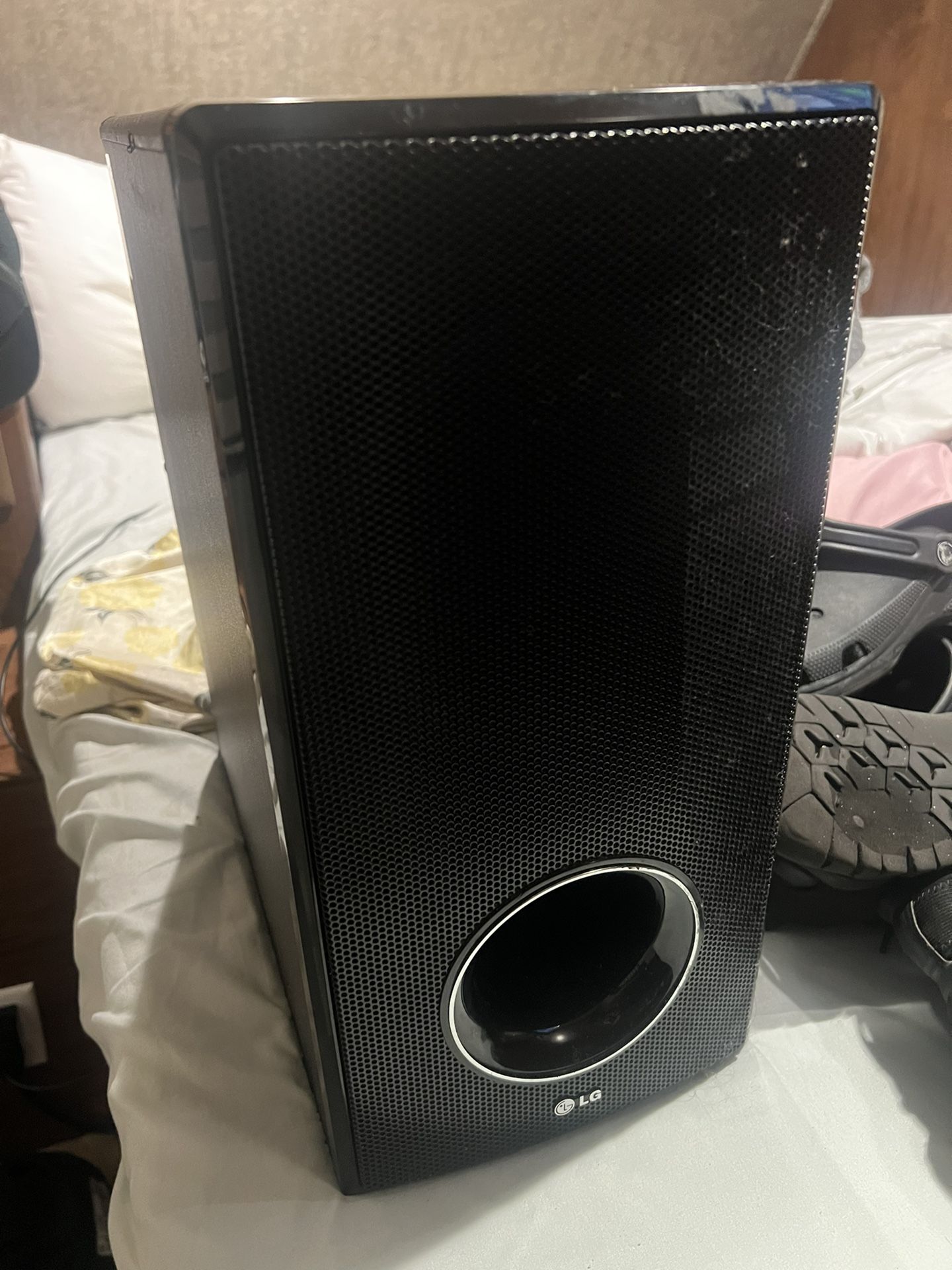 LG Subwoofer Bluetooth