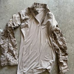 Patagonia Level 9 Combat Shirt AOR1 Desert Medium Regular
