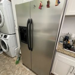Refrigerator For Sale 