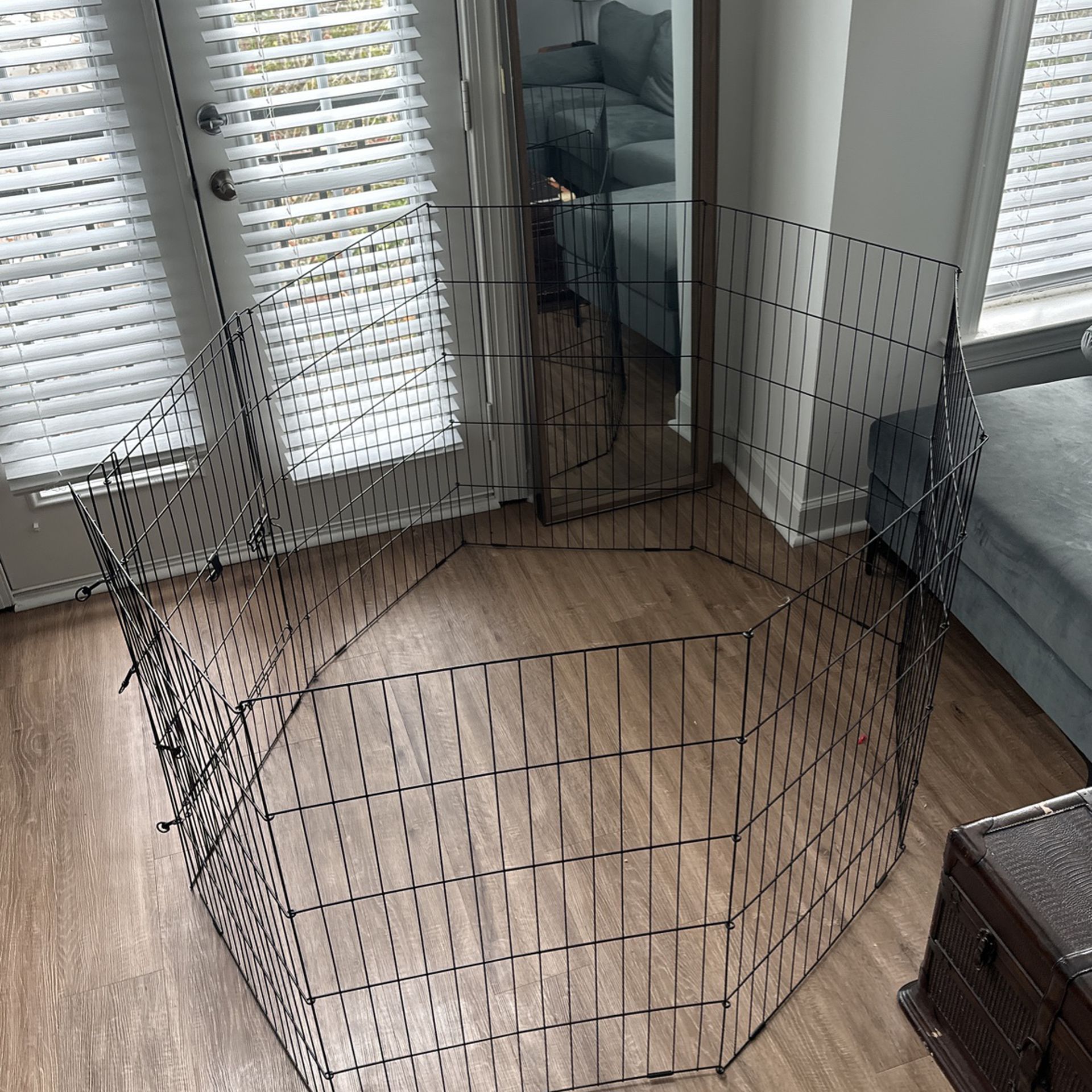 Indoor/outdoor Dog Cage 