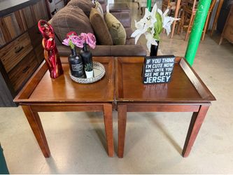 Set of 2 Solid wood end table