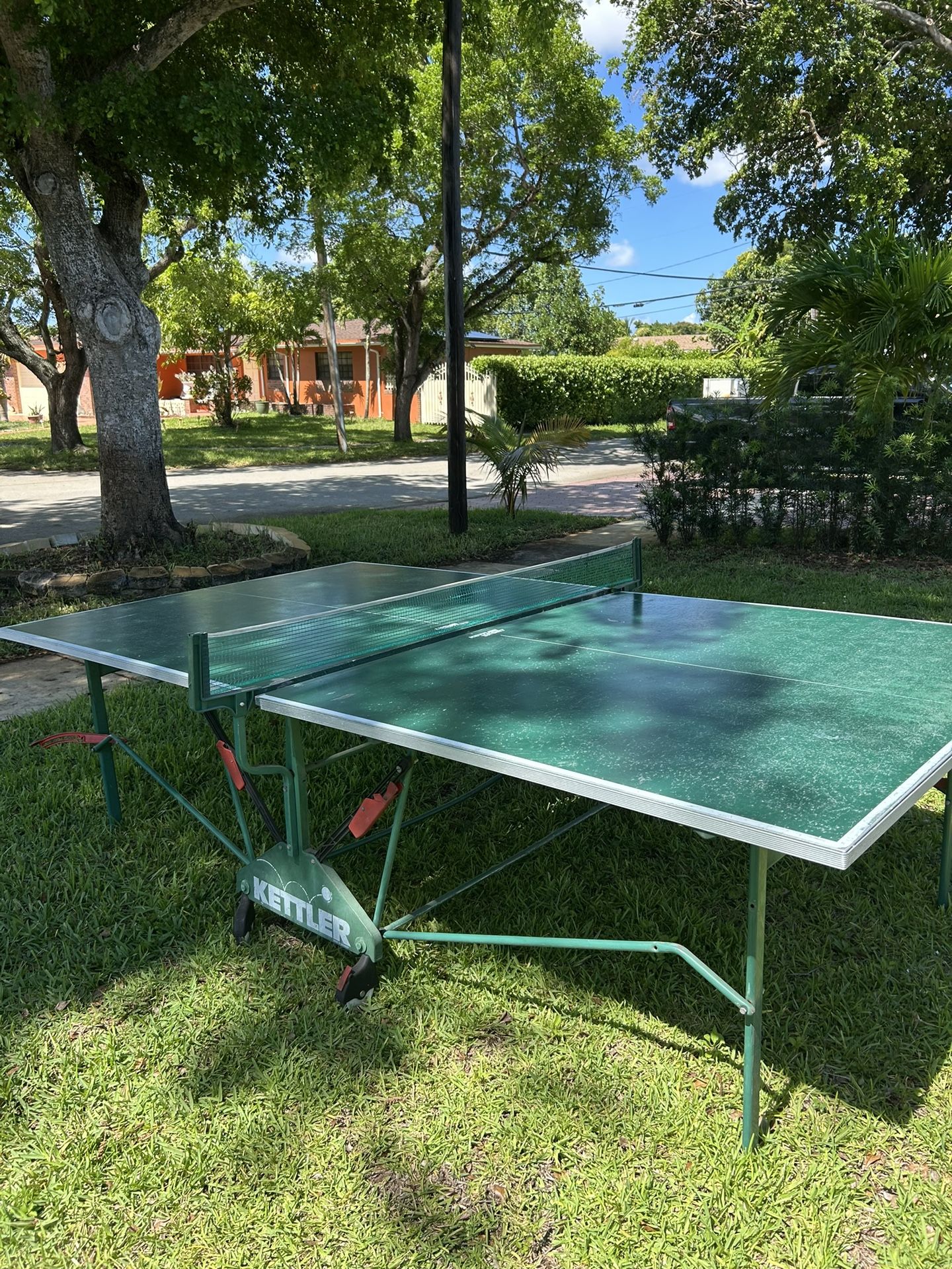 Kettler Ping Pong Table