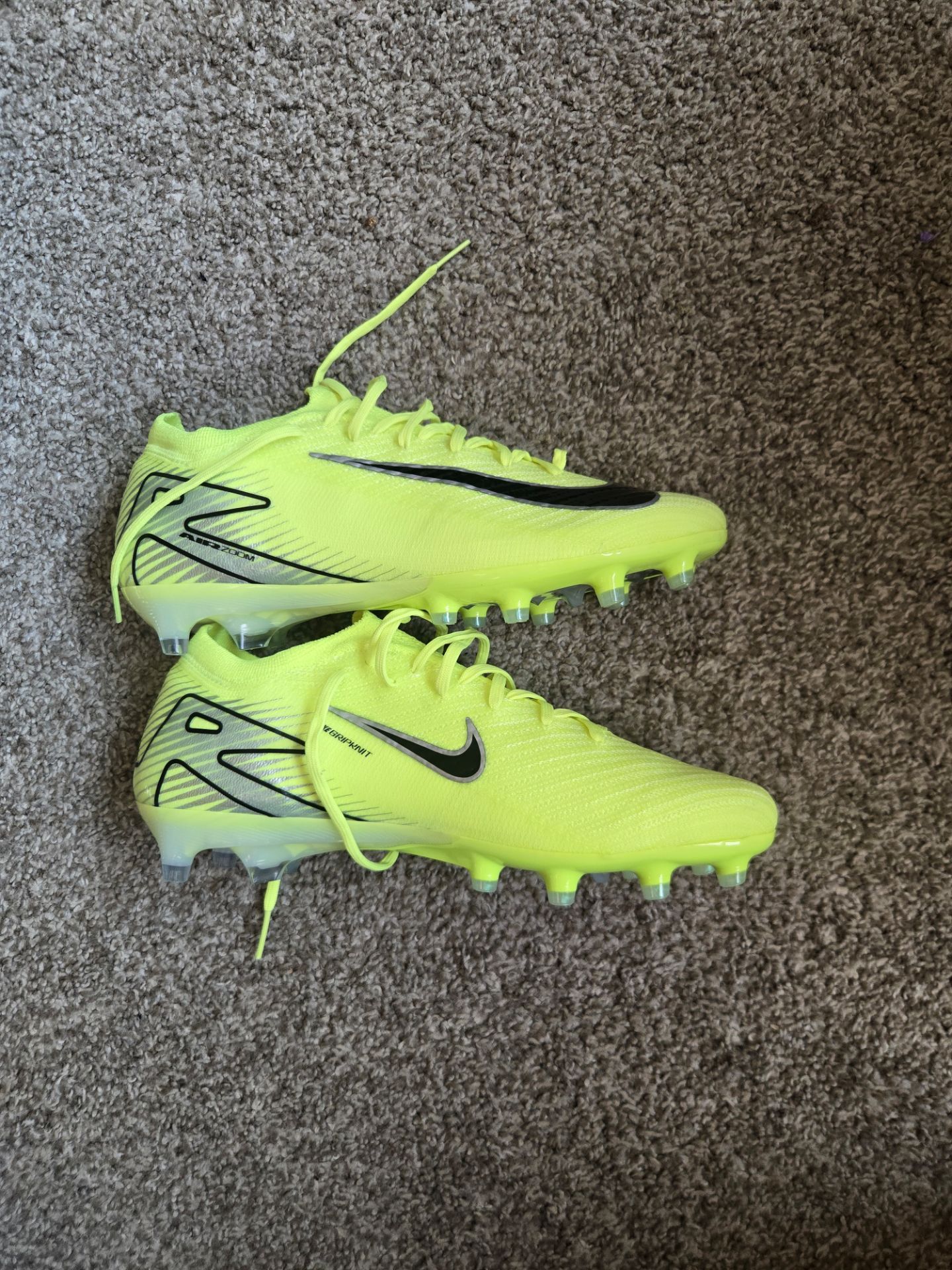 NIKE ELITE 7.5 SIZE