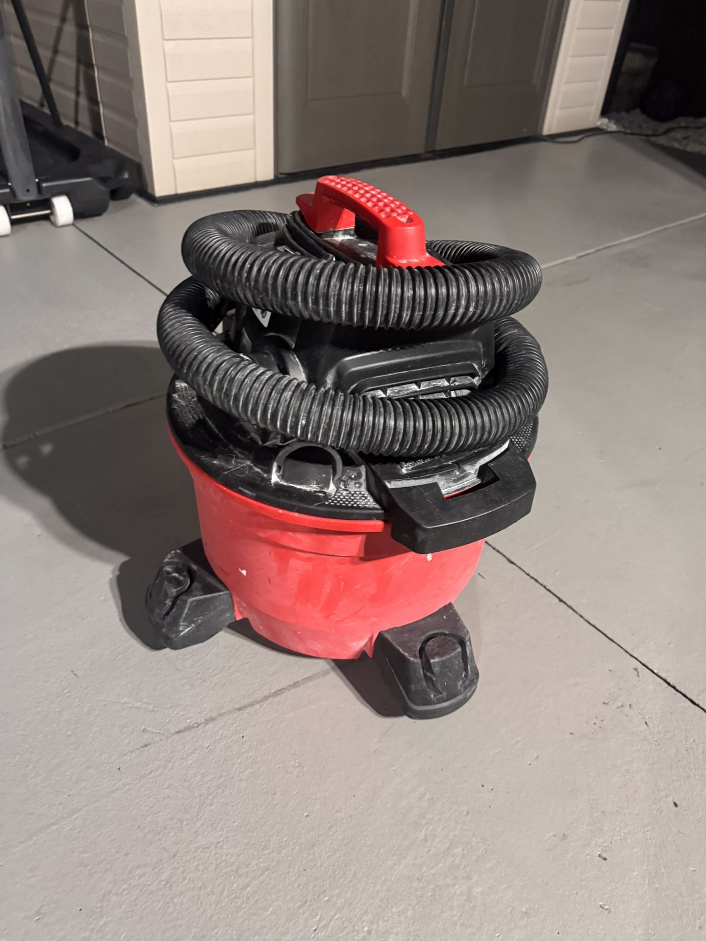 Construction Vacuum Cleaner