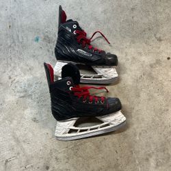 Hockey skates