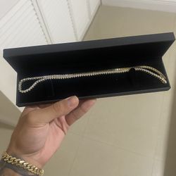 Golden Tennis Chain With Diamonds 