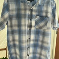 Men SHORT SLEEVE PLAID SHIRT