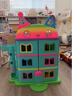 Gabby dollhouse playset