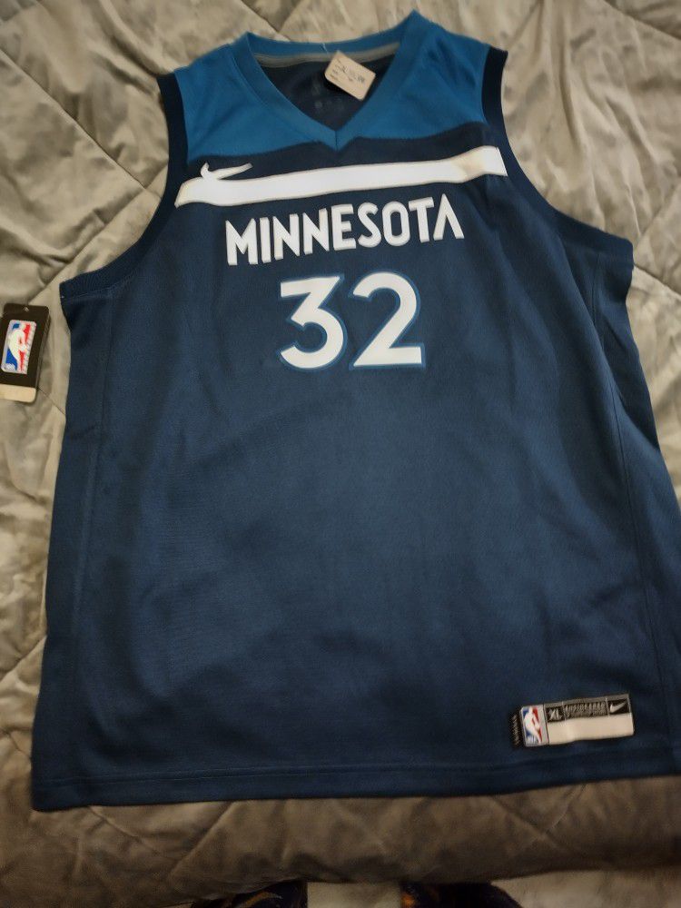 Minnesota Timberwolves Karl-Anthony Towns NBA Jersey for Sale in Los  Angeles, CA - OfferUp