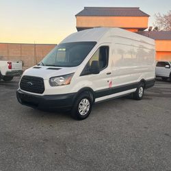 2018 Ford Transit 250 Van