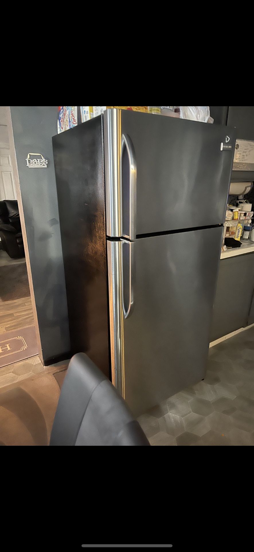Refrigerator