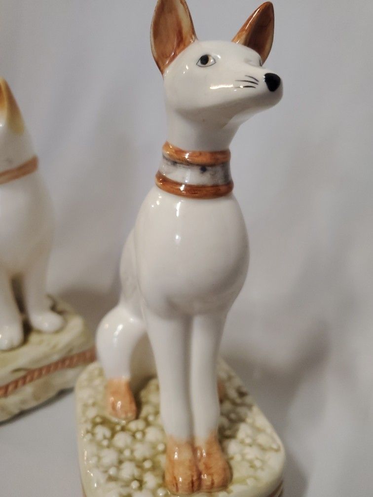 Cat Figure Glass Statue