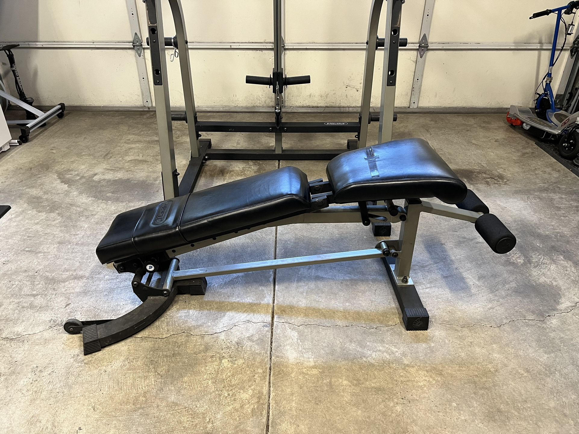 Nautilus Olympic weight Set for Sale in Renton, WA OfferUp