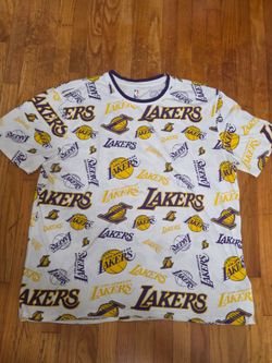Lakers t-shirt