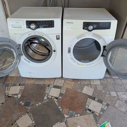 Samsung Front Loading Washer & Dryer Set (Gas)