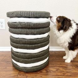 TikTok Viral Oreo Stool - Table