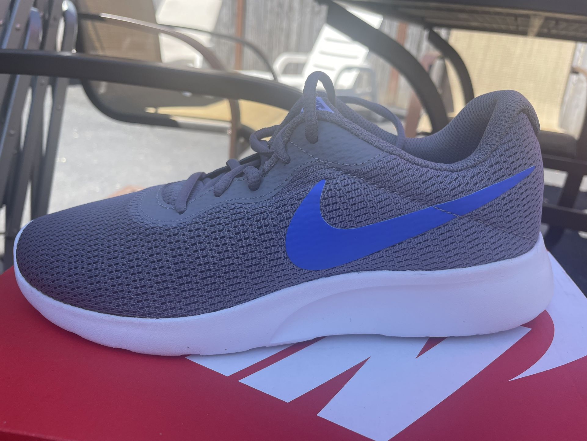 New Men’s Nike Tanjun 8.5