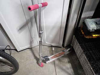 Razor girl's scooter