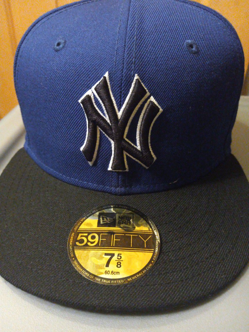 7 5/8 Fitted Yankees Hat