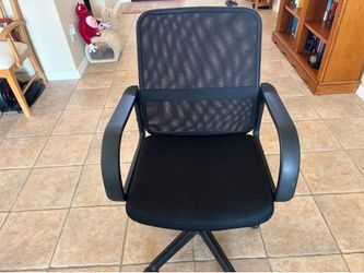 Swivel & Height Adjustable Desk Chair