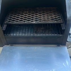 GMG Trek Prime Wifi Pellet Smoker 