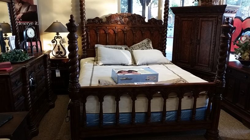 King size bed, Broyhill Vintage World Collection.
