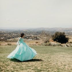 Elegant Turquoise Long Sleeve Dress