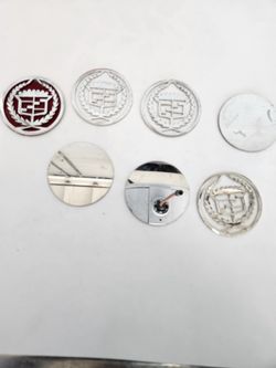 Center Rims Cadillac Logos Paint Back Part Any Color U Want ..