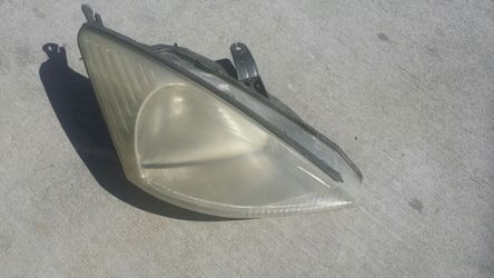 2001 ford focus headlight