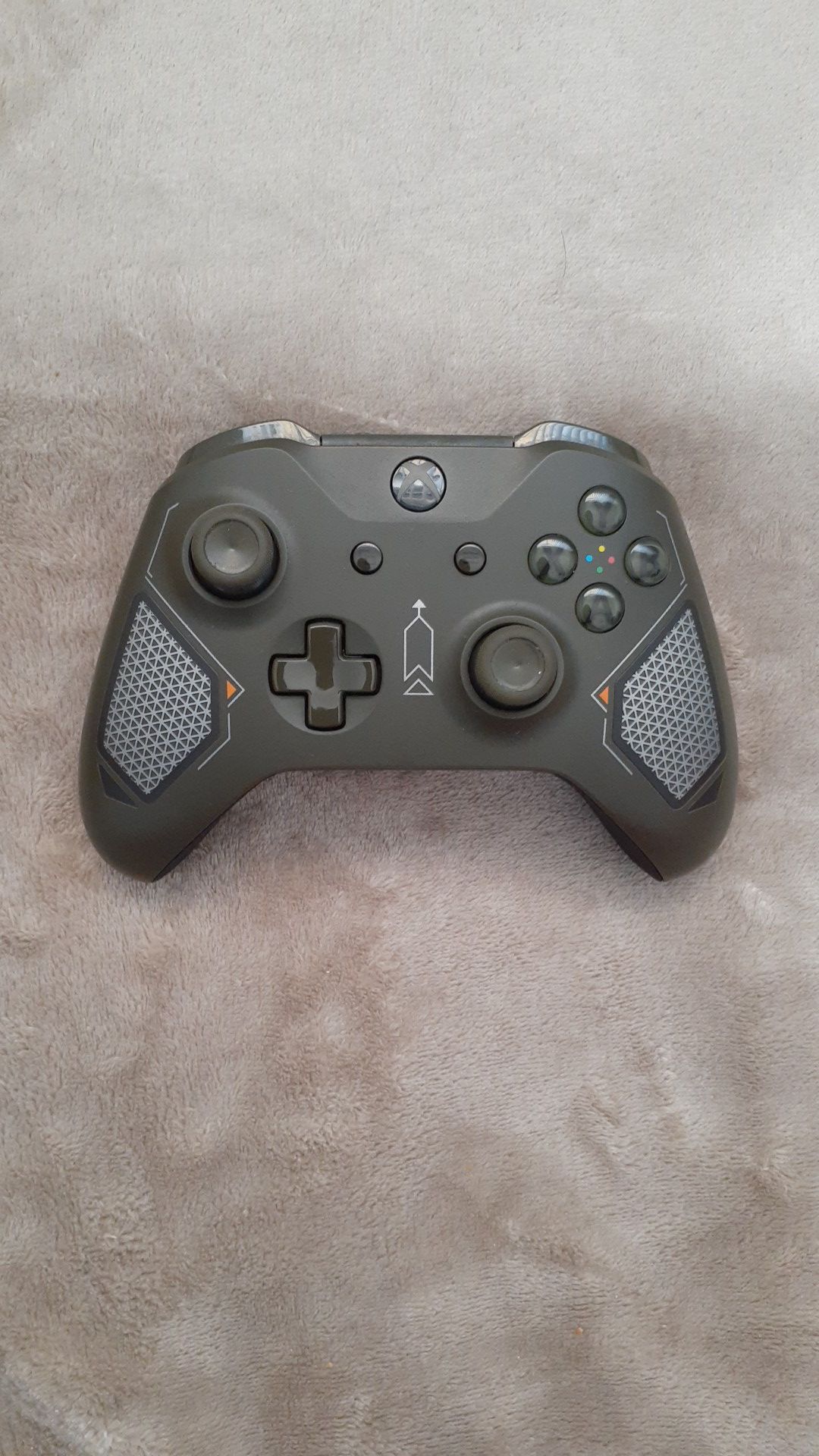 XBOX ONE S CONTROLLER (NEW)