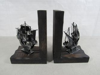 Christopher Columbus Nina & Pinta Ships Nautical Decor Vtg. Bookends