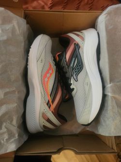 Nike womens size 9