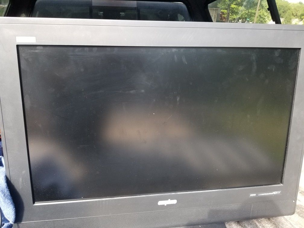 35in flat screen TV