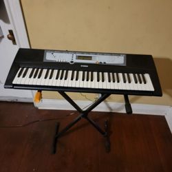 Yamaha PSR-E213 Portable Electric 61 Key Keyboard With Stand