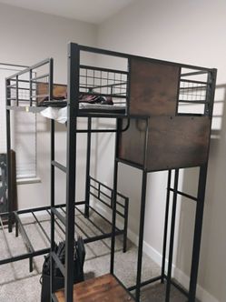 Bedroom set
