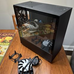 NZXT H510 PC Midsized Computer Case & 120mm All-in-one Liquid Cooler 
