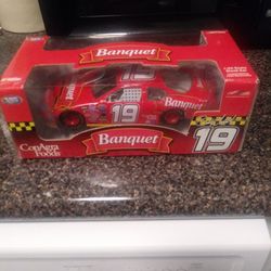 Banquet 19 Car Limited Edition 