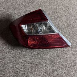 2012 Honda Civic Driver Side Tail Light