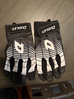 Men’s Batting Gloves 