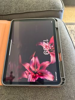 Apple MH784LL/A iPad Air M4 11-Inch 128GB Wi-Fi + Cellular in Space Gray