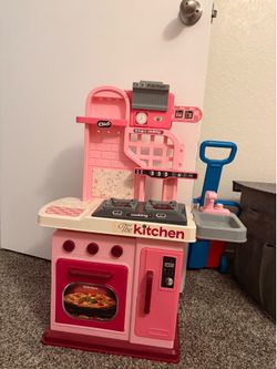 Play kitchen