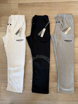 ESSENTIALS SWEATS