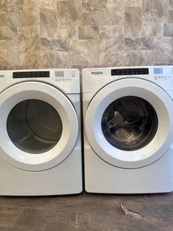 Whirlpool washer and dryer laundry