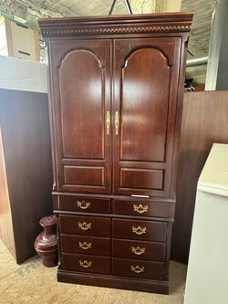 Mahogany TV Console Highboy 8-Drawer