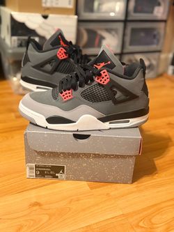 Jordan 4 Retro “Infrared” Mens size 9