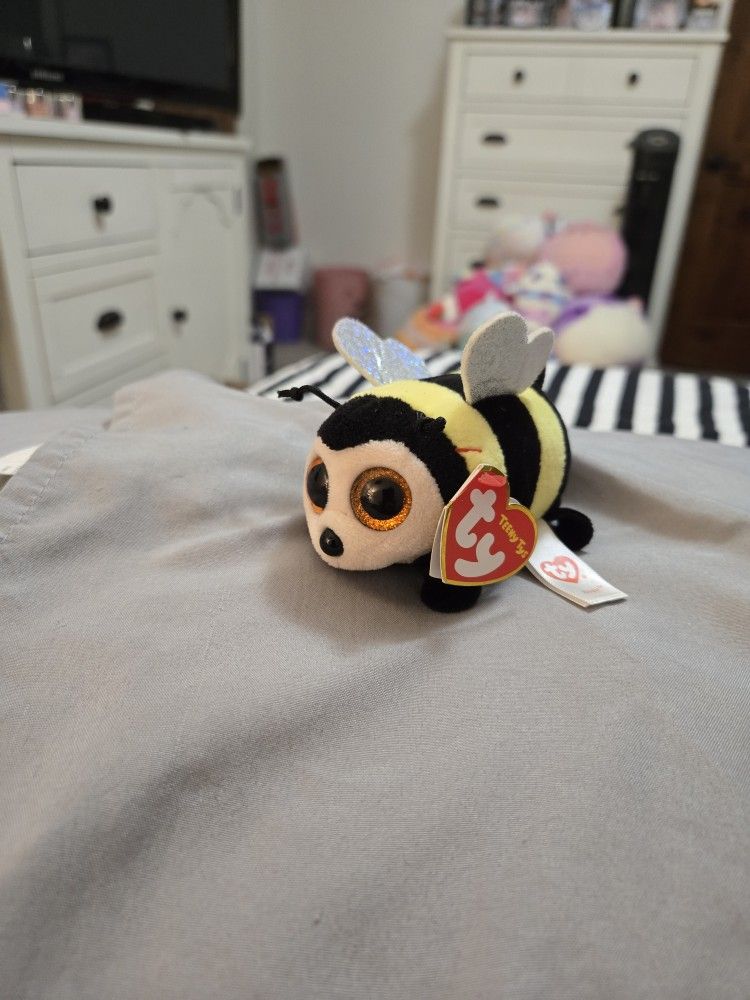 New. Type Teeny Tys. Zinger The Bumble Bee.