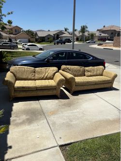 Free Couches