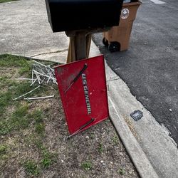Scrap Metal Toolbox Lid