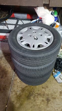 1995 Honda Accord wheels