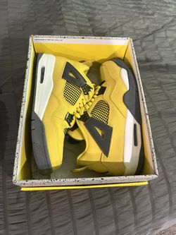 Jordan 4 Lightning Used Size 12